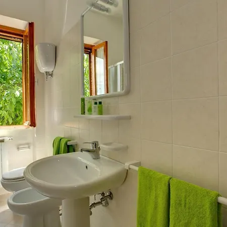 Catrosse Sleeps 4 Pool Wifi Villa
