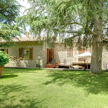 Villa Catrosse Sleeps 4 Pool Wifi *